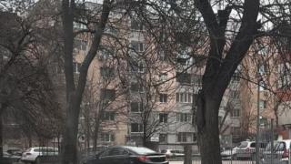 Шофьорка втрещи пловдивчани с умения, качи се на тротоара и... ВИДЕО