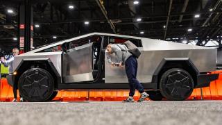 Голяма излагация за Tesla Суbеrtruсk