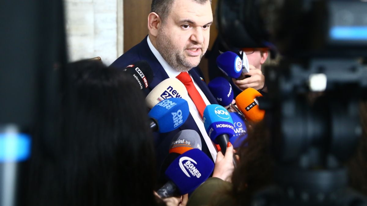 Пеевски: Тагарев свърши една голяма нула за Украйна. Ние с Борисов, ГЕРБ и ДПС направихме всичко в парламента