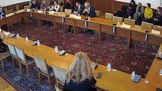 Парламентът „компенсира“ пожизнено с по 500 лв. на месец тези известни българи