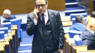 Биков сравни Радев с "Възраждане" и отсече: Президентът е по-лицемерен!