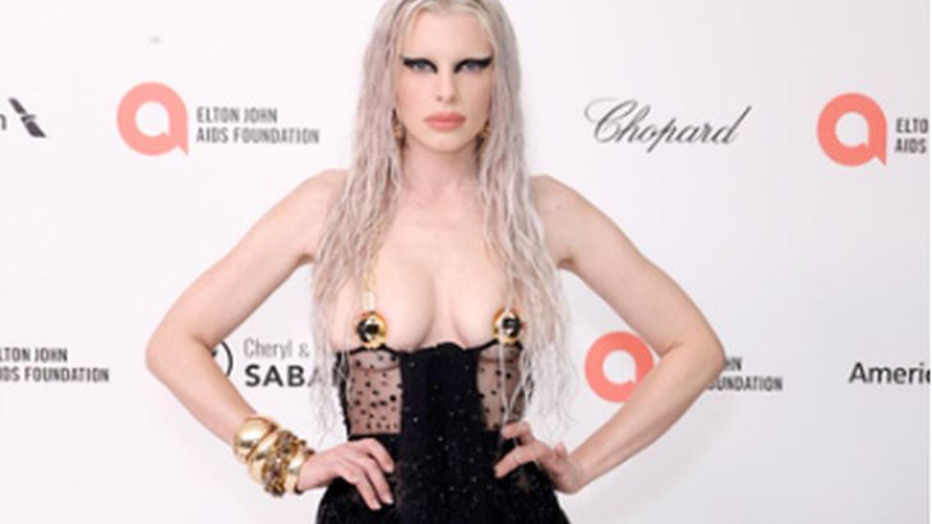 Само по пискюли на зърната и без бельо - 15 голи рокли на Оскари 2024 СНИМКИ 18+