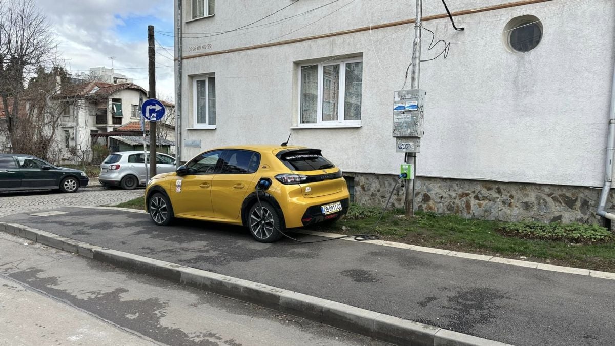 В район на кмет на "Спаси София": Всички се чудят какво е това безумие СНИМКИ