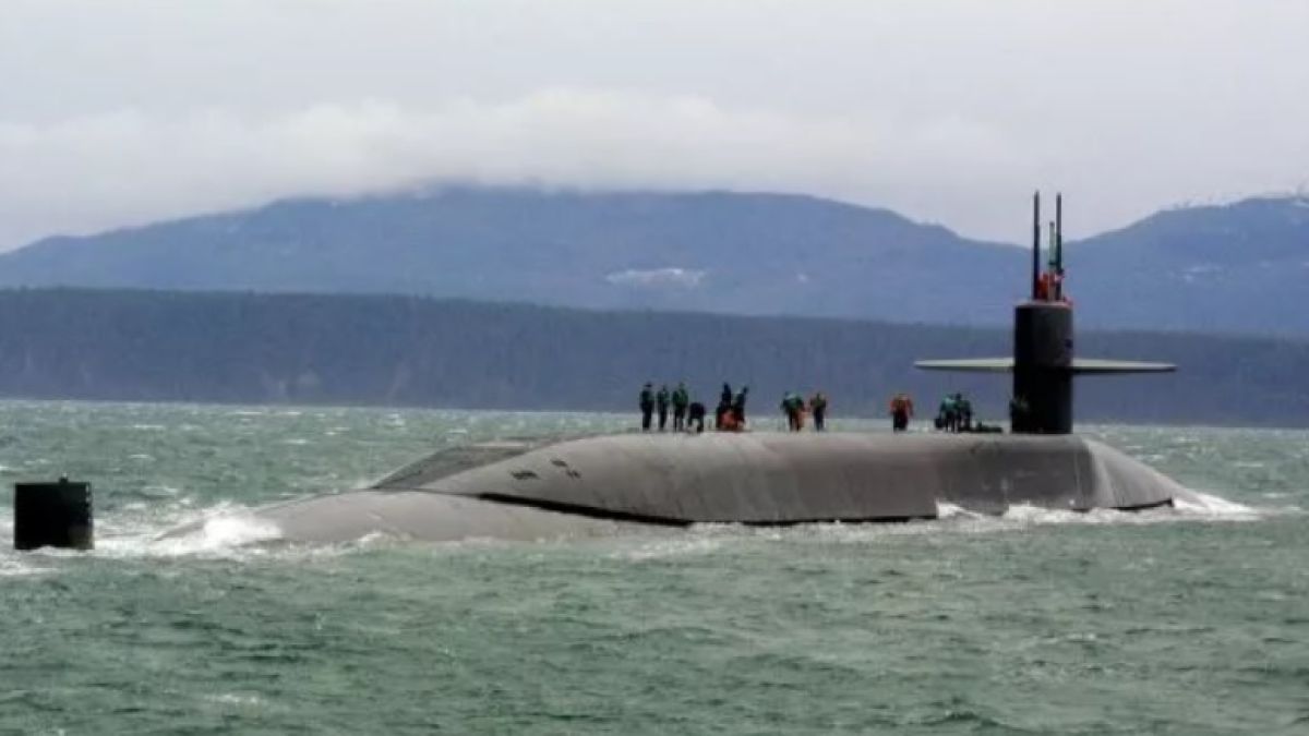 Командир на US атомна подводница е уволнен при загадъчни обстоятелства