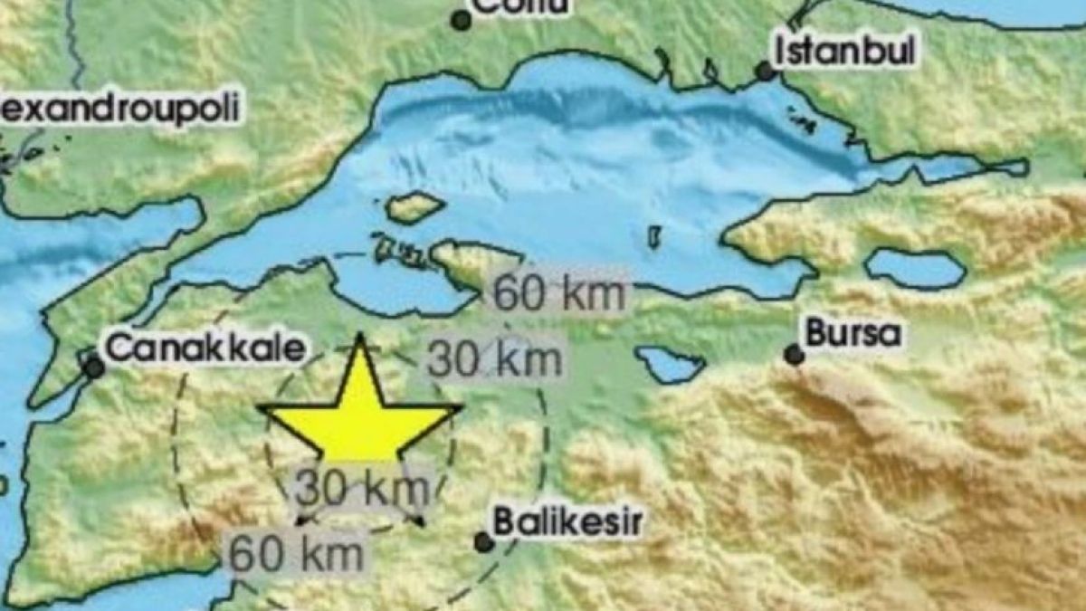 Турция на нокти в очакване на смъртоносен трус до Мраморно море КАРТИ