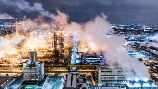 Defense Express: Ударите с дронове срещу руски рафинерии повдигат интересни въпроси