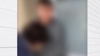 Ученици от елитна гимназия съблякоха чисто голо момче със СОП ВИДЕО