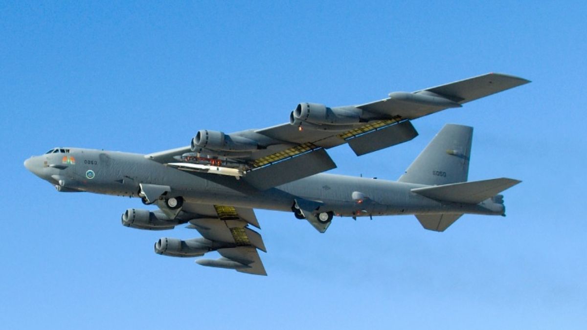 "Ройтерс" гръмна с новина за САЩ и хиперзвуковата ракета AGM-183