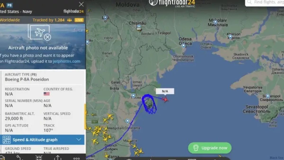 Самолети разузнавачи на НАТО се държат странно в района на Черно море