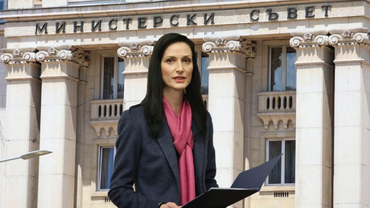 НС с мълниеносна реакция заради решението на Мария Габриел