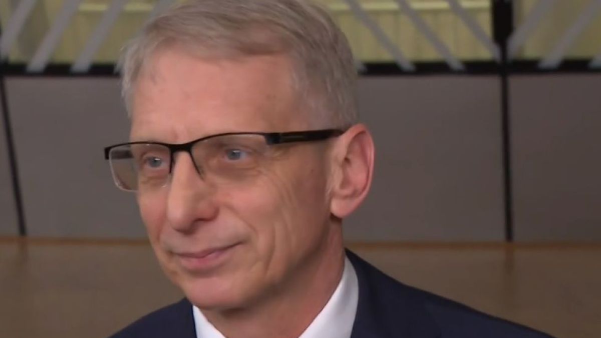 Денков: Груба грешка ще е, ако се направи това с Габриел! БЛИЦ TV