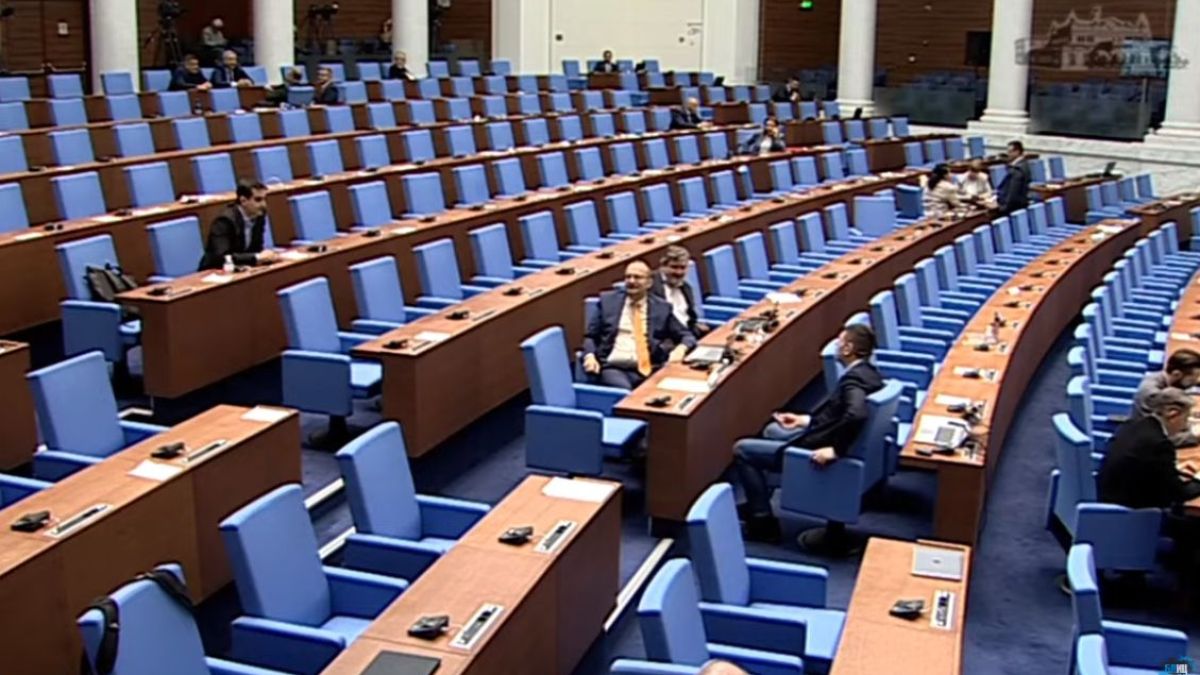 Смут в НС: Депутатите замръзнаха от тези думи на Желязков БЛИЦ TV