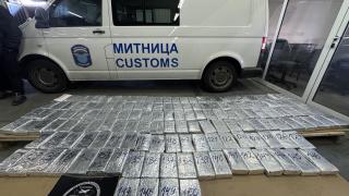 Бургас влезе в историята: СНИМКИ от удара за милиони