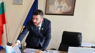 Скандален кмет на "Спаси София" забъркан в нечувана схема, стигнала чак до Острова 