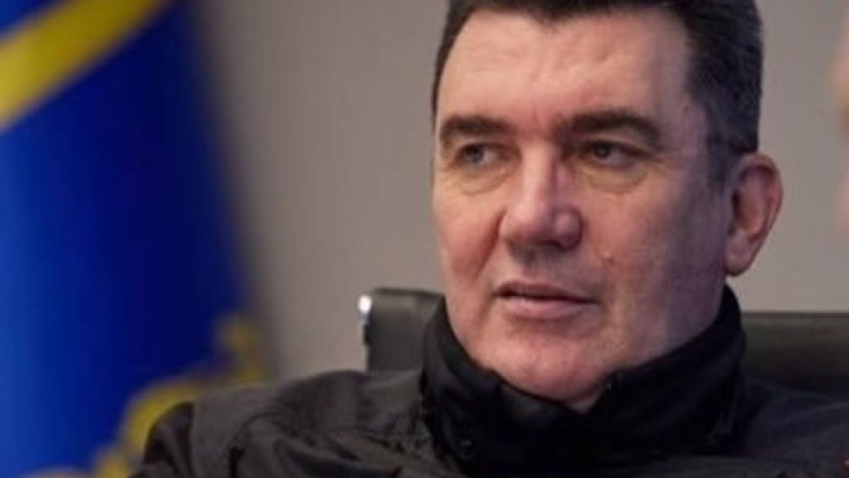 Зеленски уволни един от най-важните хора за войната срещу Русия