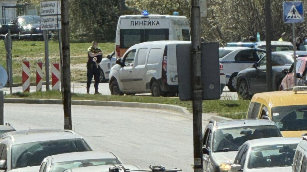 Зловещ инцидент с фатален край блокира ключово столично кръстовище СНИМКИ 
