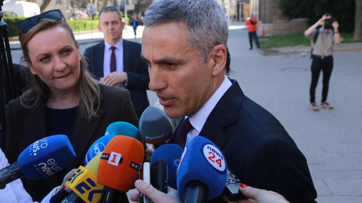 Главата на Андрей Гюров е на дръвника, решават съдбата му в БНБ