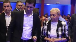 Бившата ПР-ка на ПП разкости ДБ и политическите им мераци