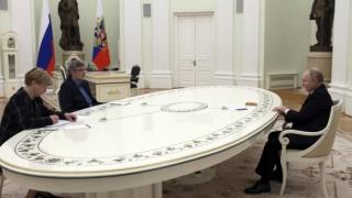 Кустурица скандализира с думи, изречени пред Путин