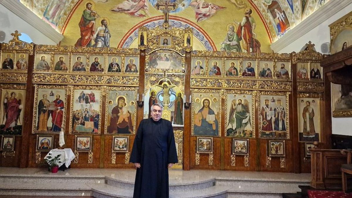 Папата смени своя човек в България 