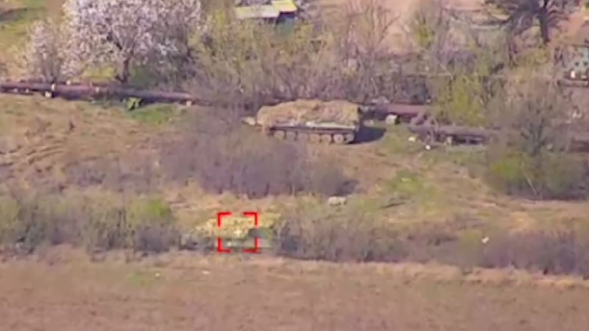 Украински дрон порази руска РЕБ система ВИДЕО