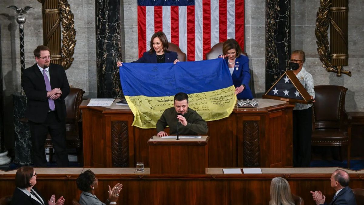 Важни нововъведения: Съдбата на Украйна се решава до дни в САЩ