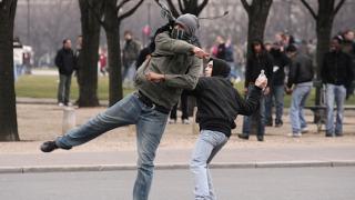 След побоя над ученичка в Пловдив: Уловиха на ВИДЕО 18+ какво застигна момчето, сочено за поръчител 