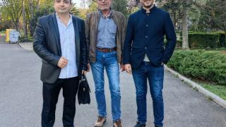 Пренареждане за вота: Кирил Петков иска да мери мускули с Борисов, ето къде го чака