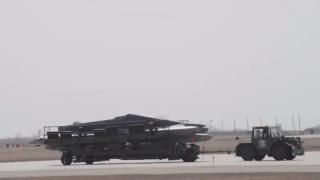 САЩ задействаха 14 бомбардировача B-52H Stratofortress с ядрено оръжие