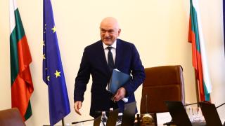 Хлъзнаха го: Ето какви мини могат да избухнат в лицето на Главчев