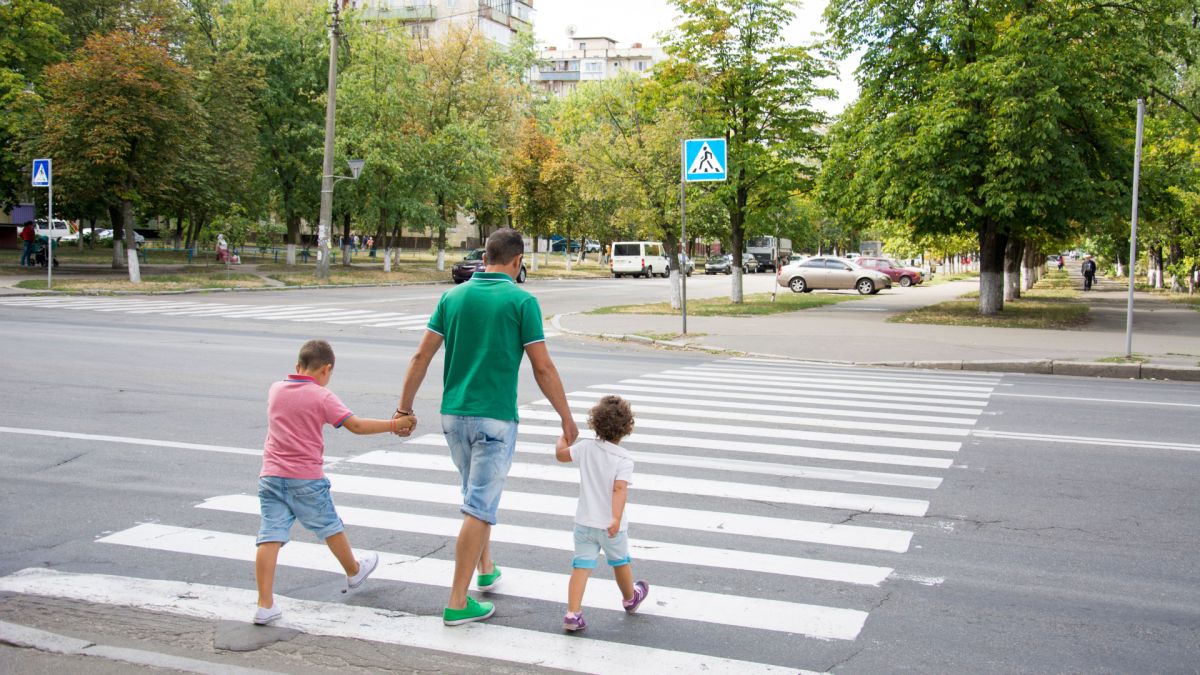 За първи път у нас! Ще валят глоби за всеки с телефон, който...