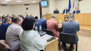 Крахът продължава: Коалицията ПП-ДБ се разпадна във... СНИМКА