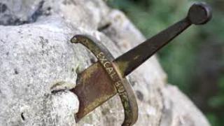 Разбулиха вековна историческа мистерия с Екскалибур СНИМКА