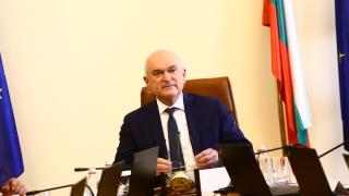 Главчев с важно финансово решение до часове