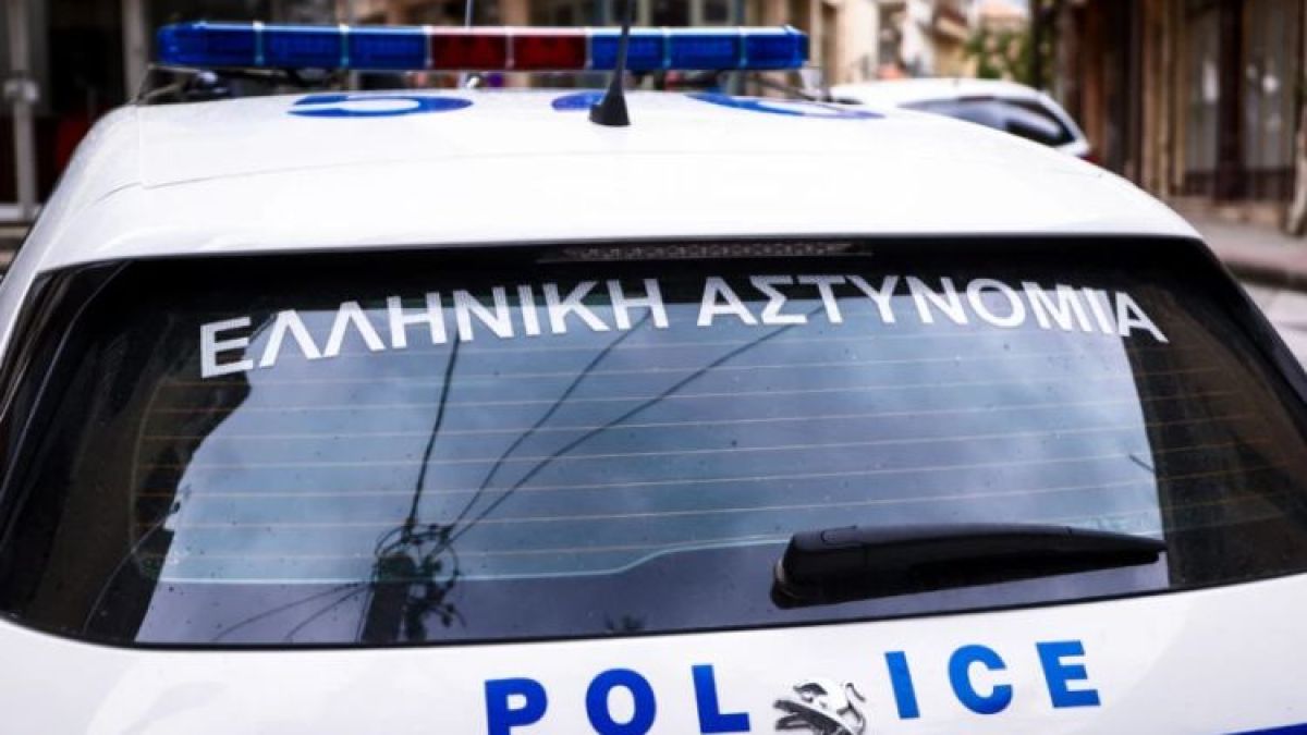 Акция в Атина! Арестуваха бандити, давали български документи на...