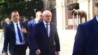 Главчев с тежък ултиматум след бомбата с болницата, сложи на пангара главата на...