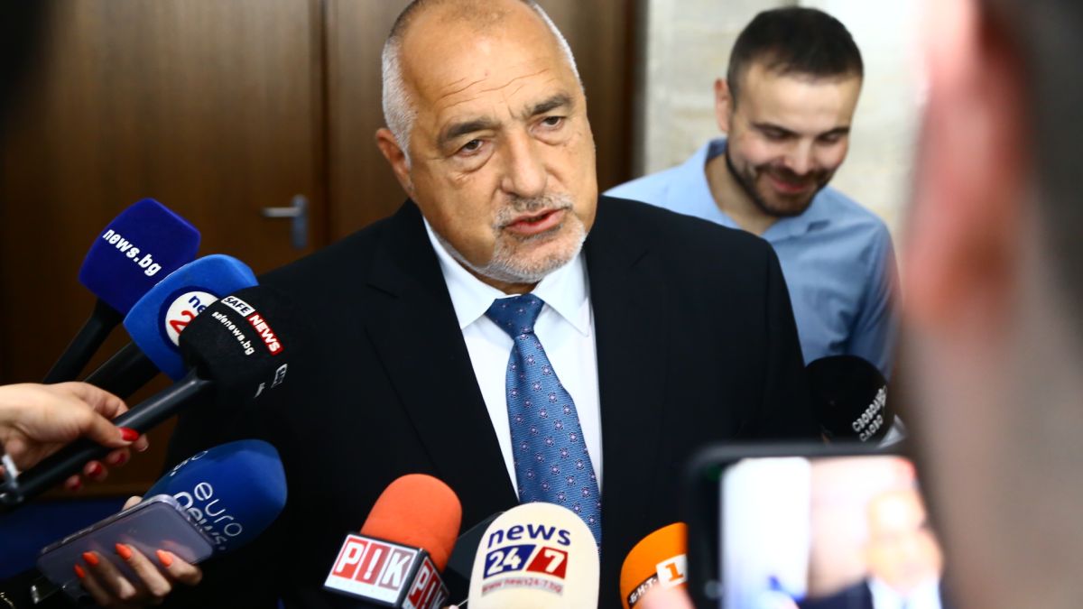 Човек на Борисов вдигна завесата кани ли се лидерът на ГЕРБ да е премиер ВИДЕО