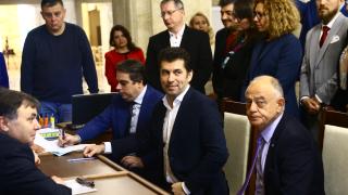 Политолог предрече крах за ПП-ДБ при следващи избори