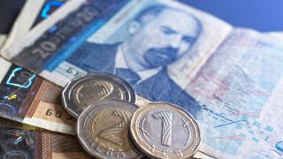 Експерти ни пребиха с цифри: Бедни ли? Харчили сме стотици милиони за...