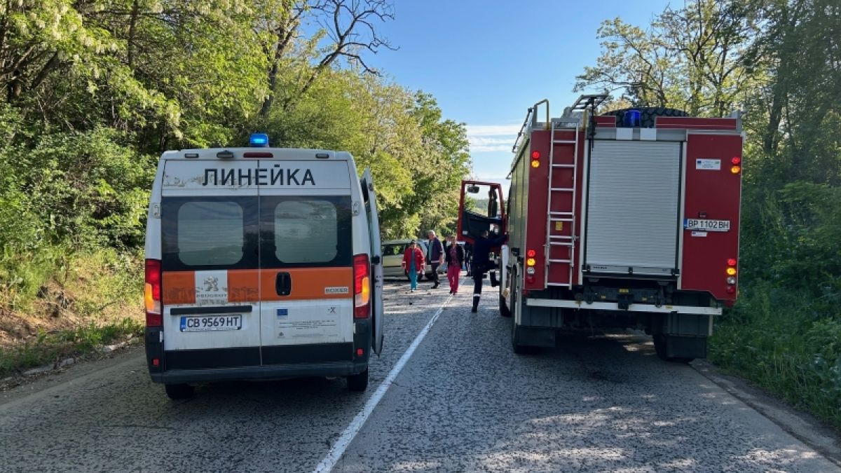 Кърваво меле край Цар Калоян, майка и дъщеря са...