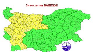 Бури връхлитат България и днес, а на тези места ще натрупа сняг ВИДЕО