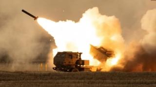Германия купува на Украйна три системи HIMARS от САЩ