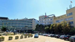 Инвестиция за милиони в София, култова сграда я огря