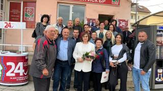 Нинова в Нови Искър: Трябва да спрем увеличението на цената на тока с 30%. Абсурдно е