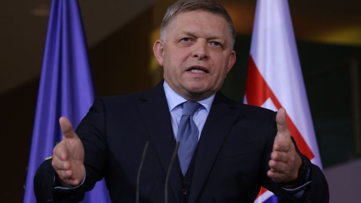 В Турция казаха какво ще направи Фицо, ако се върне в политиката