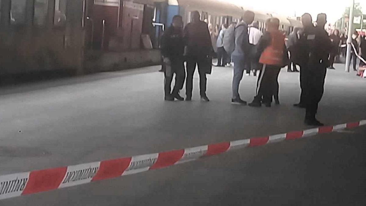 Стана ясно какво е състоянието на пострадалия при влаковата катастрофа в София
