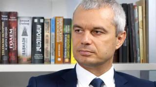 Костадин Костадинов потъна в скръб 
