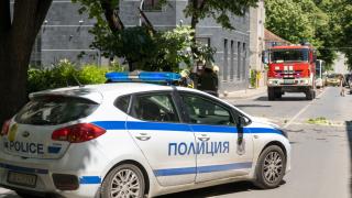 Намериха новородено бебе до кофи за боклук в Айтос