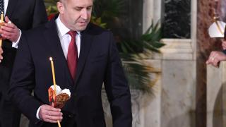 Радев потъна в скръб след атентата в Магдебург