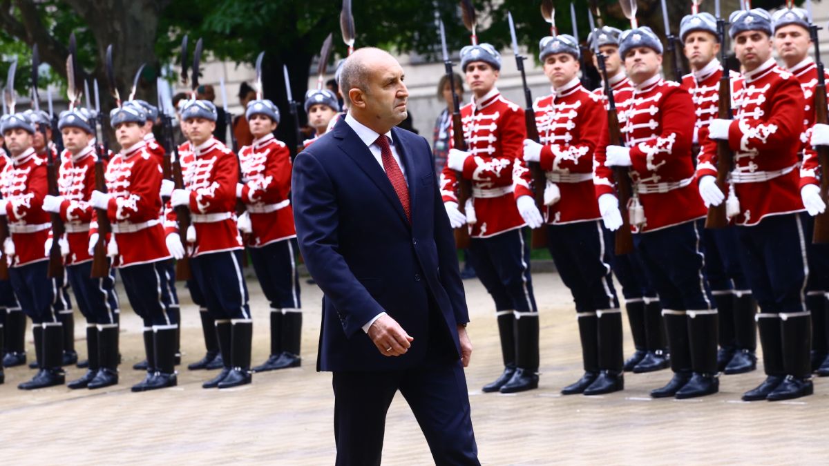Бивш служебен премиер: Това бе причината Румен Радев да влезе в политиката 